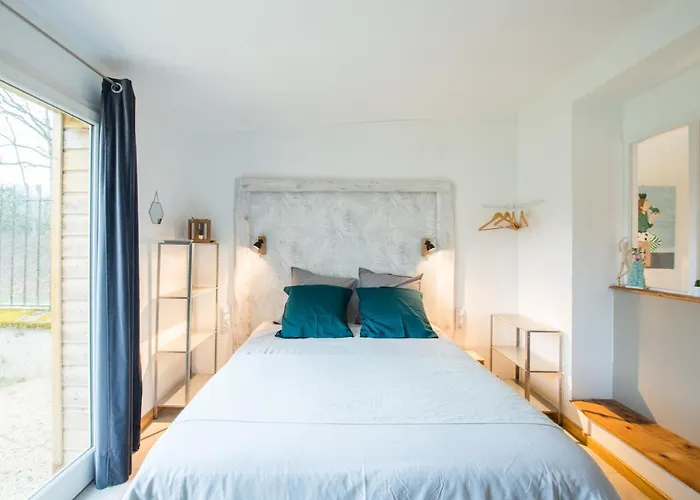 Chateau De La Malmaison * Champillon