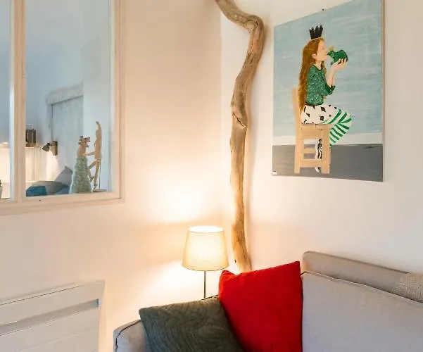 Chateau De La Malmaison *